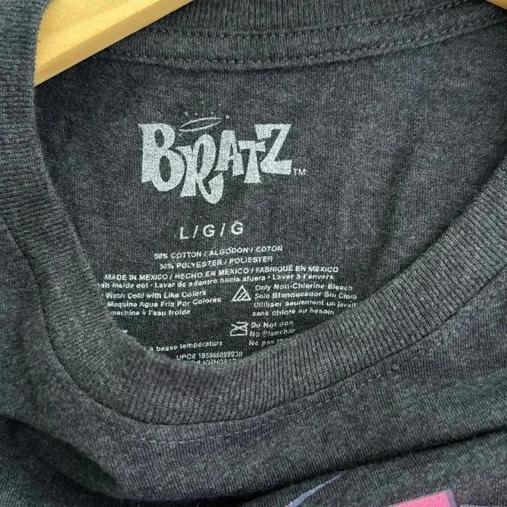 Bratz grunge T-shirt size large - Picture 3 of 3